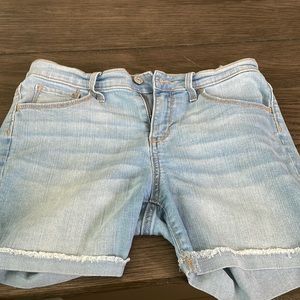 Old navy denim blue shorts